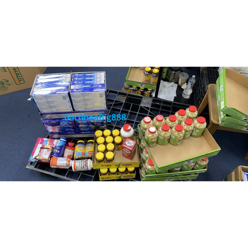 Tuýp Kem đánh răng Crest 3D 147g White Advanced Whitening tuýp 147g từ Mỹ