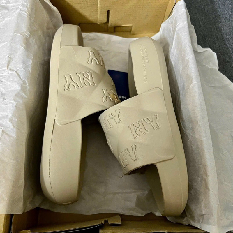 Dép MLB Quai Ngang Đúc Nguyên Khối Chống Nước Fullbox