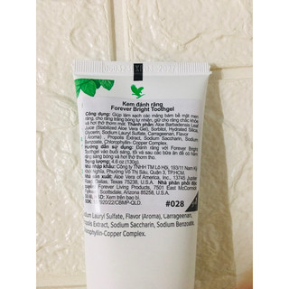 Kem Đánh Răng Forever Bright Toothgel #028FLP – Lành Tính, Ngừa Viêm Lợi, Hơi Thở Thơm Mát. Tuýp 130g