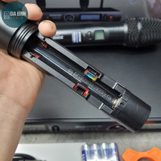 Micro không dây Shure UGX9 Loại 1