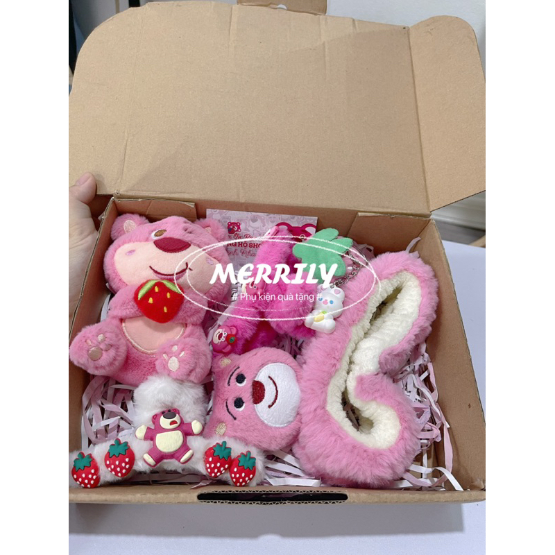 Combo quà tặng hoạ tiết gấu dâu lotso tặng bạn nữ/ bạn gái nhân ngày sinh nhật, dẹp lễ … siêu đáng yêu.