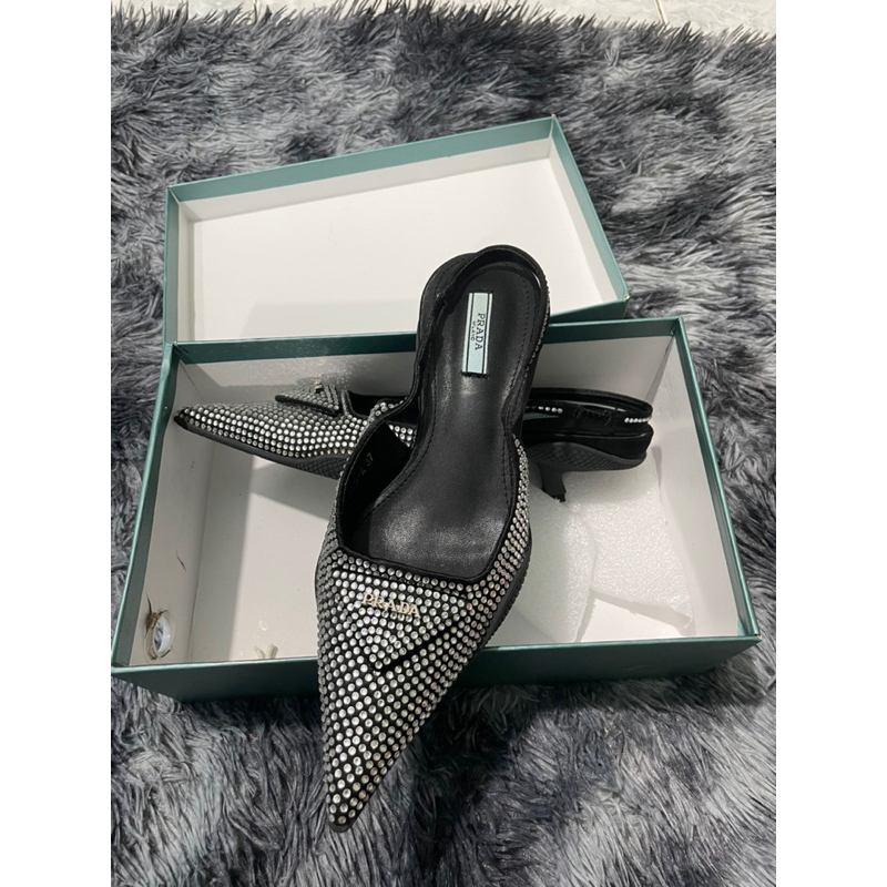 Thanh lý giày dép size 37/38