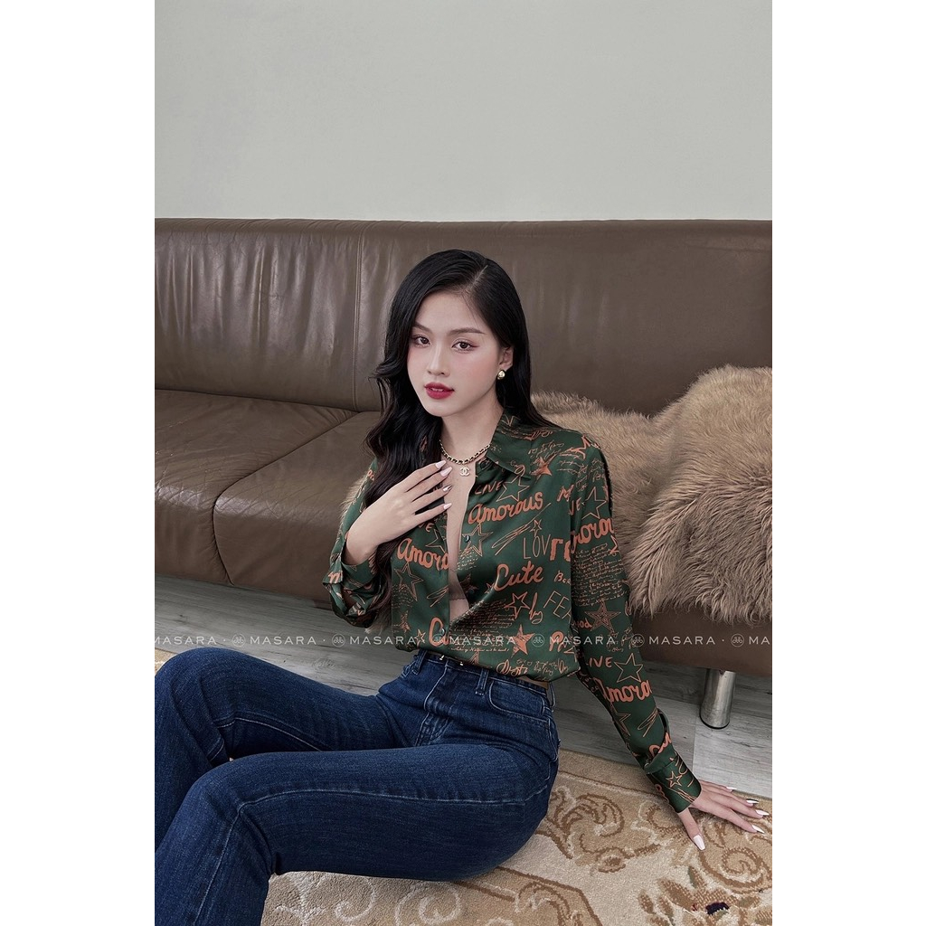 Áo lụa sơ mi họa tiết chữ đỏ nền xanh rêu dài tay cao cấp công sở thiết kế, áo sơmi họa tiết thiết kế MQ Boutique