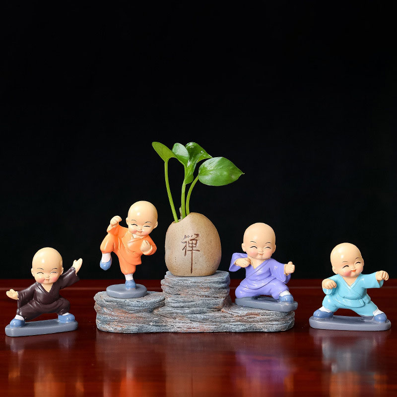 Bộ 4 chú tiều Kung Fu trang trí tap lô ô tô, trang trí bàn làm việc, trang trí tiểu cảnh, góc học tập.