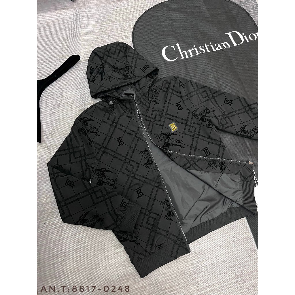 Áo khoác gió BT Nam 2 lớp thương hiệu , chất vải gió chống nước cao cấp mẫu mũ liền thời trang