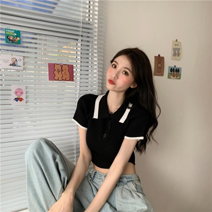 Áo croptop polo nữ cổ v tay ngắn kiểu ôm tay phồng trễ vai LAVAMO CT031