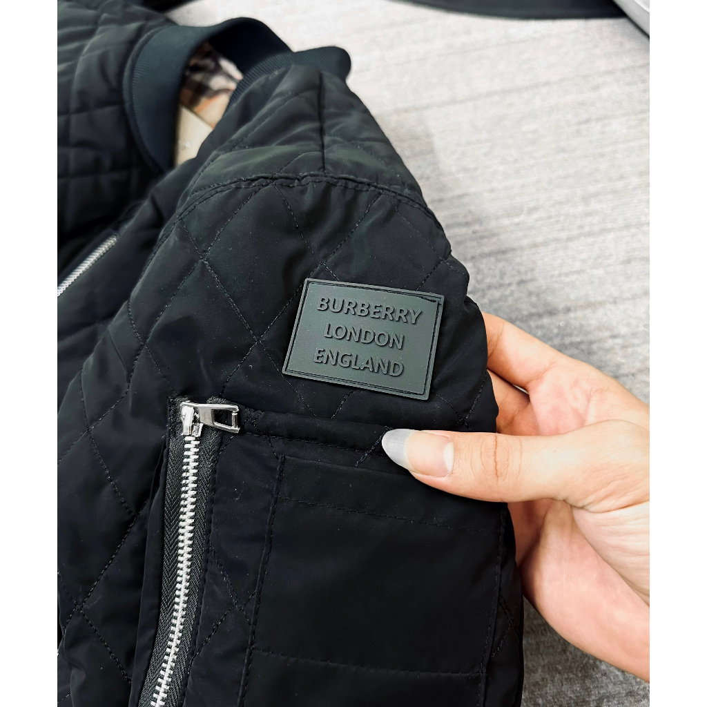 Áo Khoác Bê Bê Rờ 3 Lớp Trần Bông Bản Siêu Cấp Khóa Tay Hot Trend