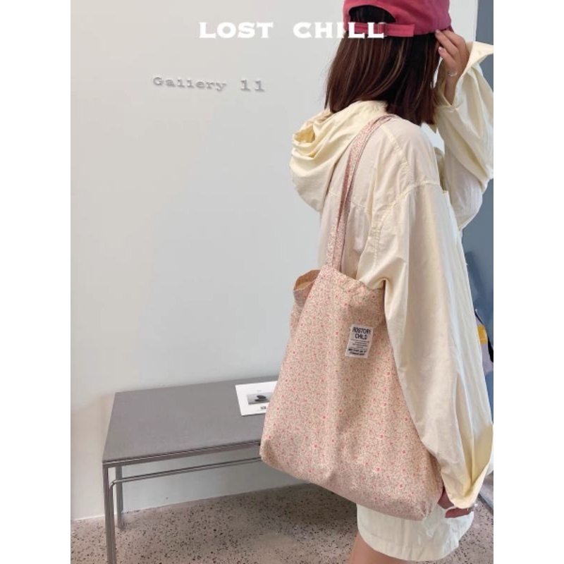 (CÓ SẴN) Túi vải cotton mỏng nhẹ, may 2 lớp đeo vai hoạ tiết hoa nhí Vintage Phong cách Hàn Quốc (41 x 40cm) | BigBuy360 - bigbuy360.vn