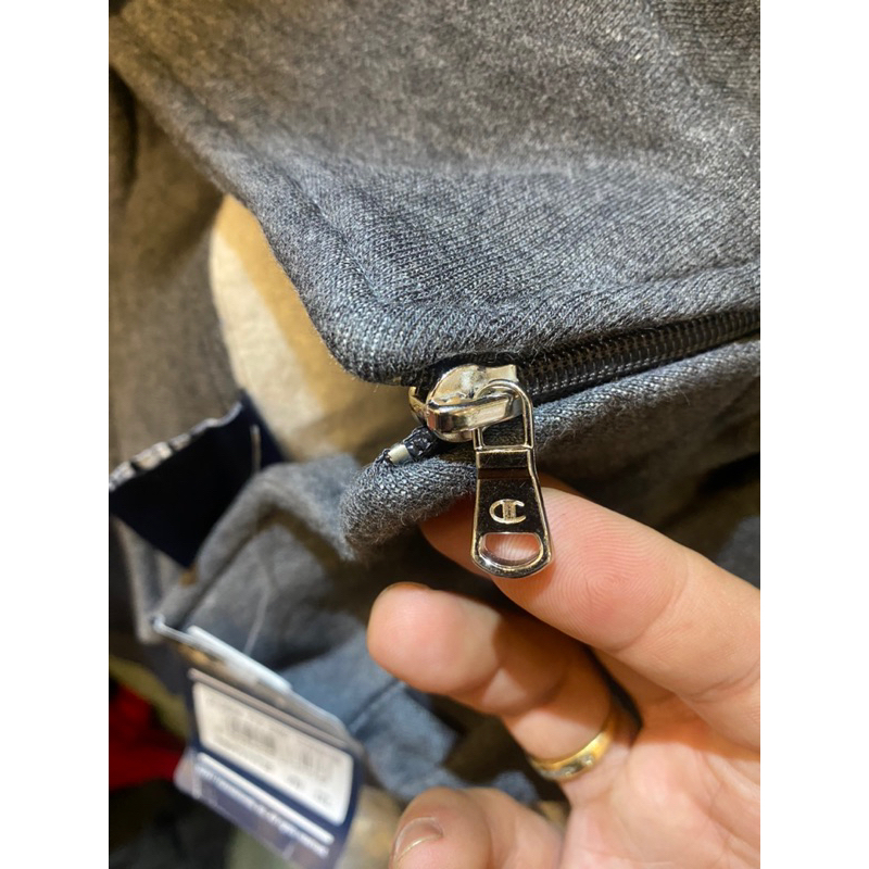 Khoác champion nỉ vnxk xịn 250k