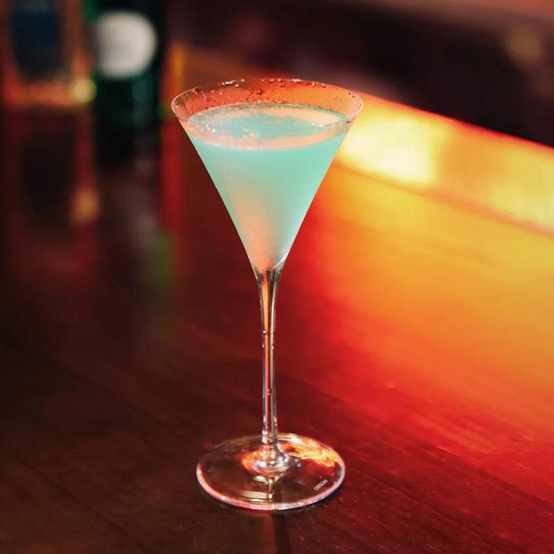 Ly thủy tinh cocktail nón - mẫu nhỏ 150ml