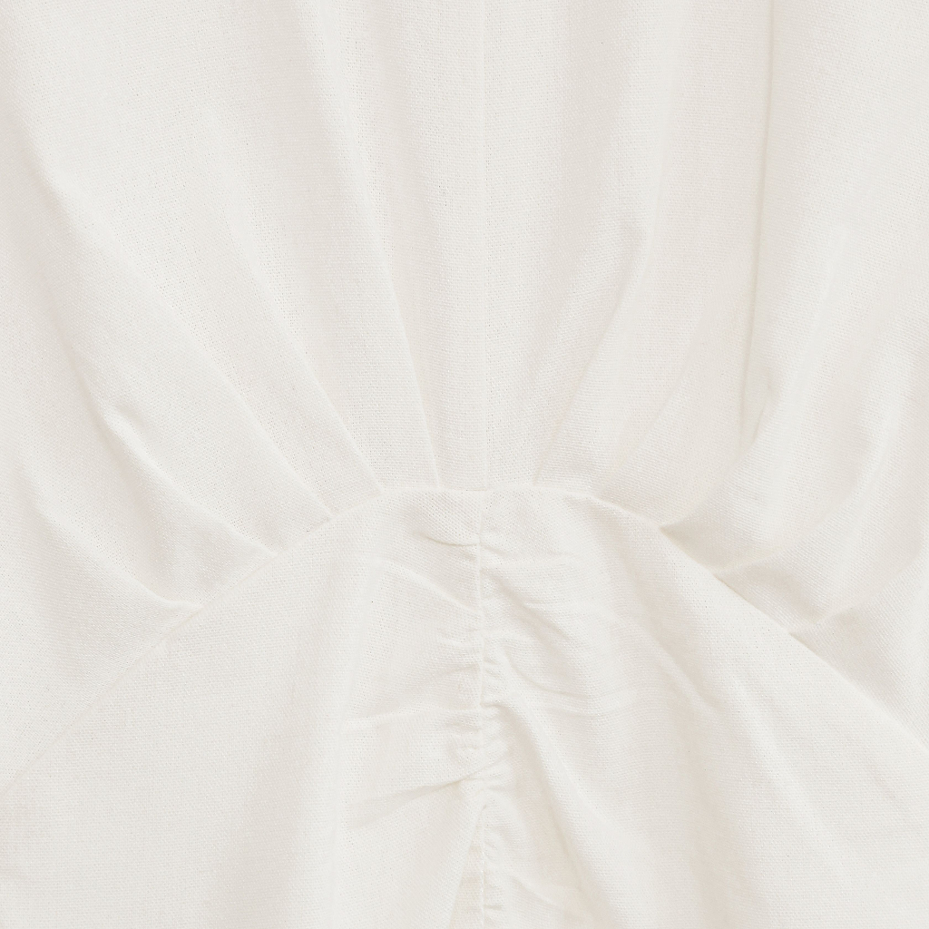 Váy Liền Midi Cổ TrònMOMOCO Thiết Kế Chiết Eo Cắt Cong, Chất Liệu Linen Thanh Lịch, Dịu Dàng M3180