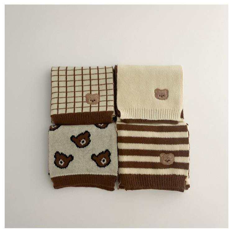 Khăn quàng cổ len mã T18 phong cách Hàn Quốc đính mặt gấu dành cho bé trai bé gái mùa đông 2024 quà tăng giáng sinh