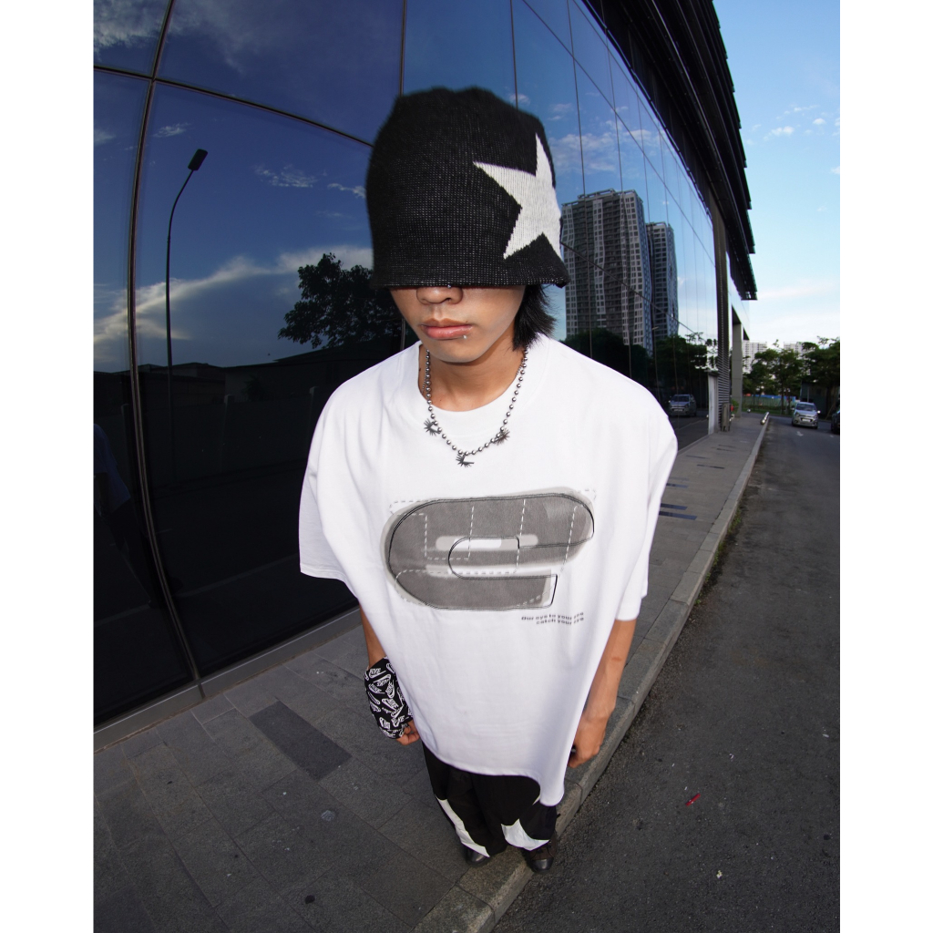 Áo thun Boxy - EYE C |  BIG E LOGO TEE/ TRẮNG