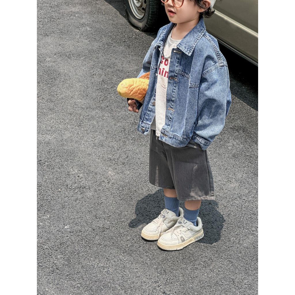 Áo Khoác Jeans Bé Trai Gái, Chất Jeans Dày Dặn Đứng Form, Hàng Quảng Châu Cao Cấp, Style Hàn Quốc Cho Bé 12kg - 28kg