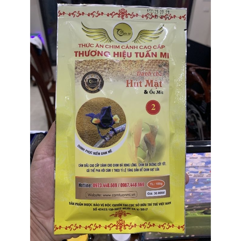 Cám Hút Mật Số 2 ( Tuấn Mi )