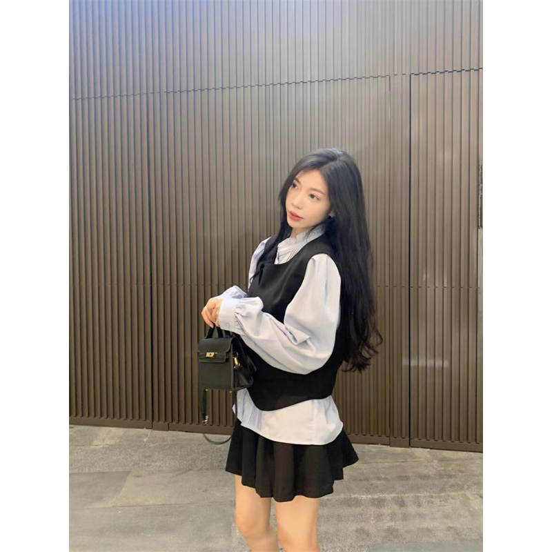 Set Áo Ghile Chân Váy Xếp Li