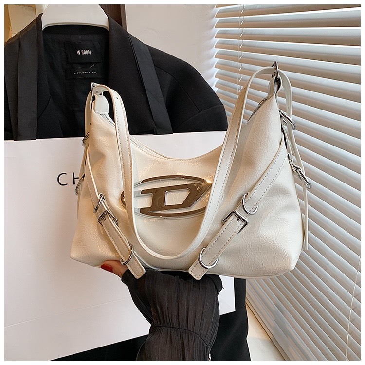 Túi xách nữ đeo chéo, túi đeo vai nữ da mềm phong cách cá tính chữ D hottrend LUNA STORE BAG