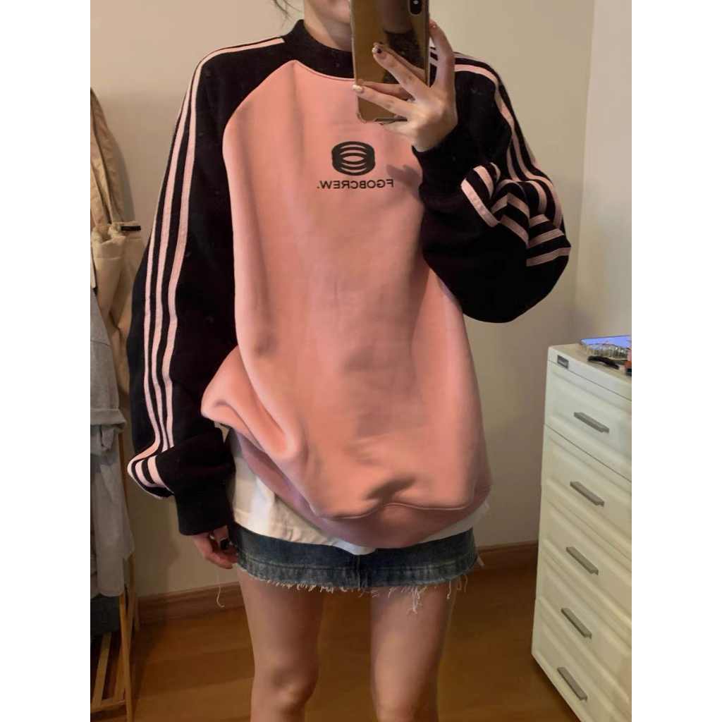 Áo nỉ bông sweater màu hồng đen phối sọc thể thao tay bồng form rộng