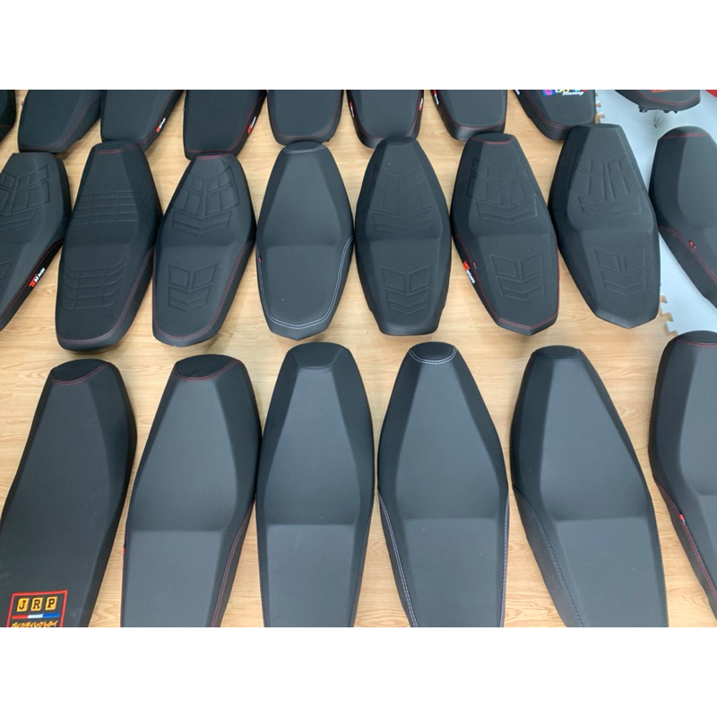 Vỏ Bọc Yên Xe Máy,Xe Ga ,Da Yên Chữ Thêu, Ép Nhiệt..Hàng Chất Lượng Cao