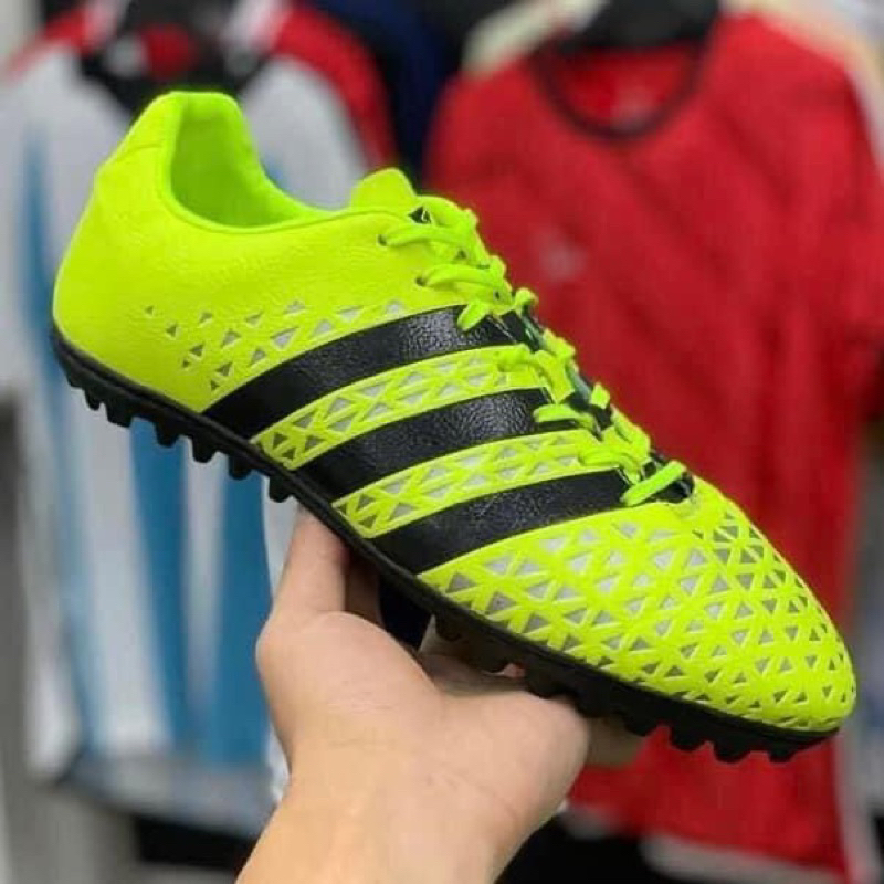 giày bóng đá adidas ace 16.3 (tặng tất+lót+túi)