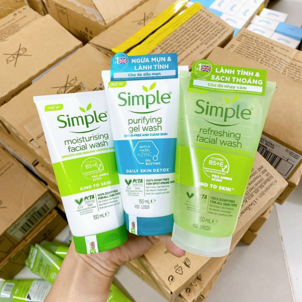 Sữa rửa mặt Simple Kind to Skin Refreshing Facial Wash Gel 150ml.