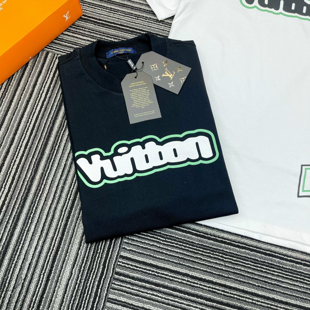 Áo Phông Lv Họa Tiết Chữ Trước Và Sau Siêu Sẹp . Áo Lv Nam Nữ In Nổi Vải Cotton 2 Chiều Mịn