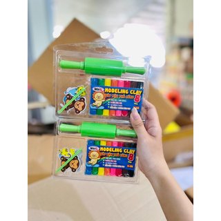 Đất nặn WinQ 8 màu kèm cây lăn + sticker (D-08)