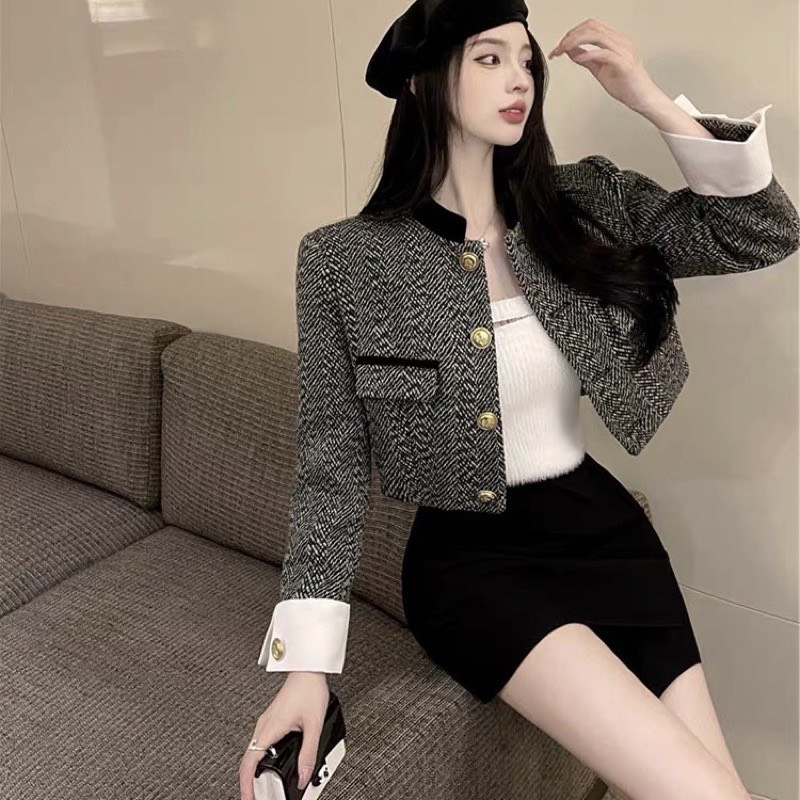 Áo khoác dạ phối tay trắng có đệm vai hàng 2 lớp chất dày dặn  Aokhoacdaphoitay649 P13k3