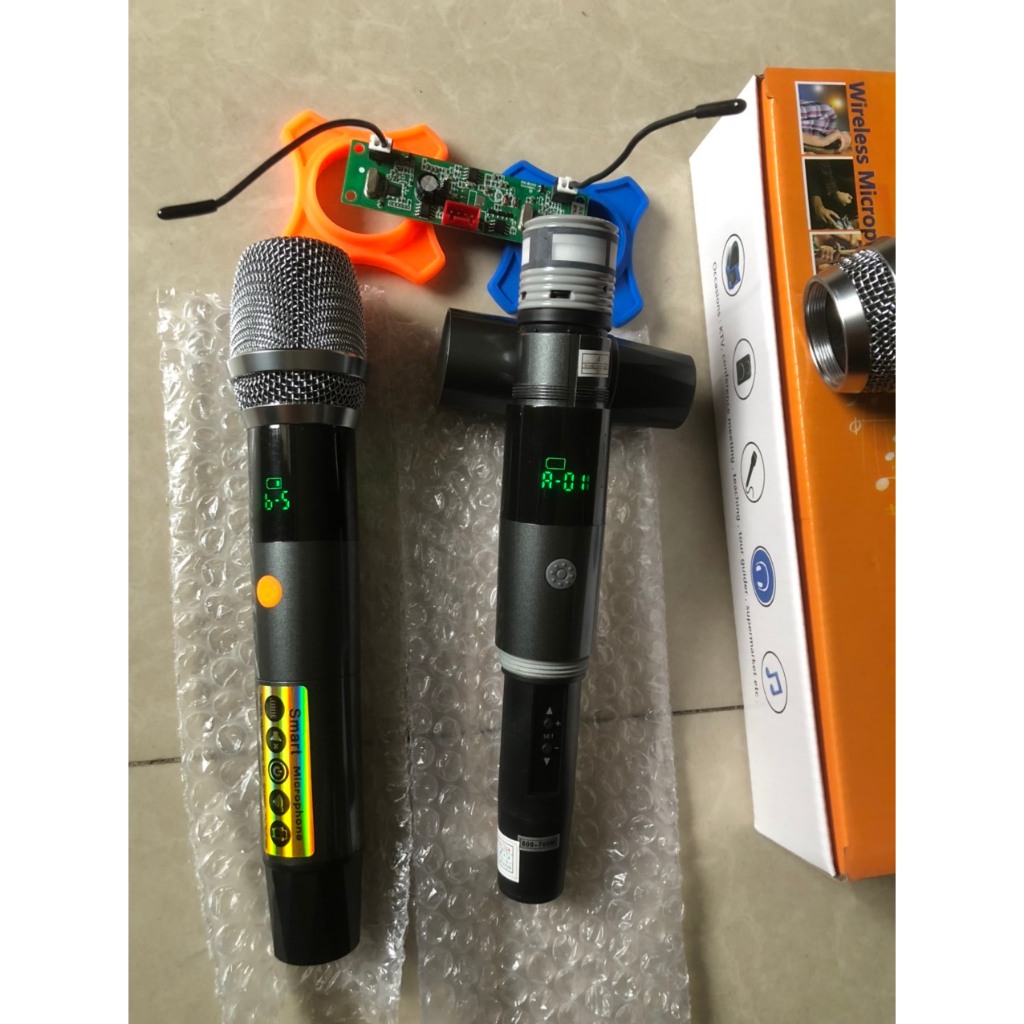 Micro loa kéo hợp kim 2 màng hình UHF chóng hú rất tốt