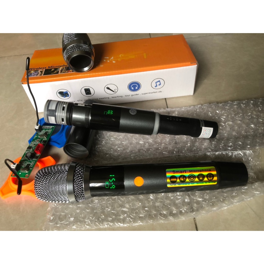 Micro loa kéo hợp kim 2 màng hình UHF chóng hú rất tốt