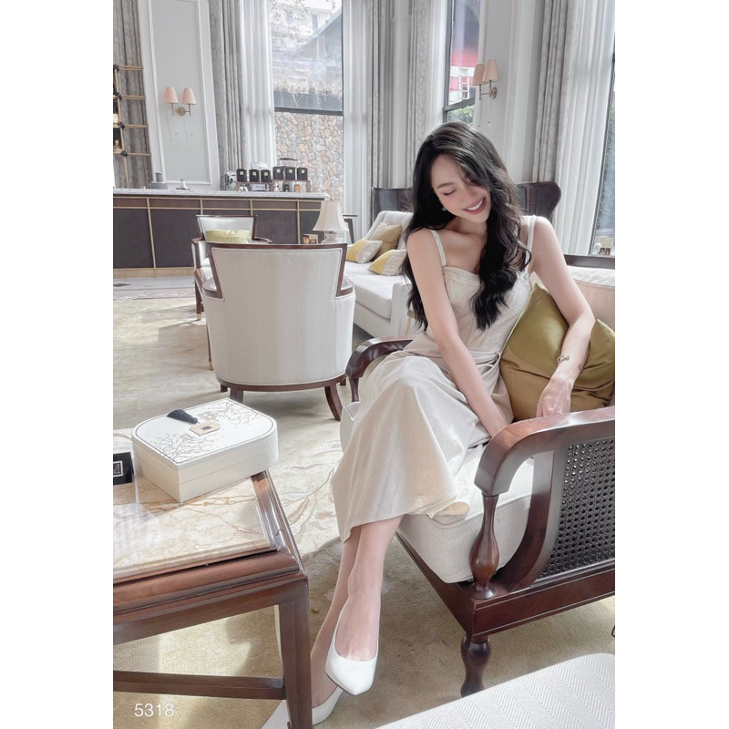 Đầm xoè 2 dây viền ren đắp chéo