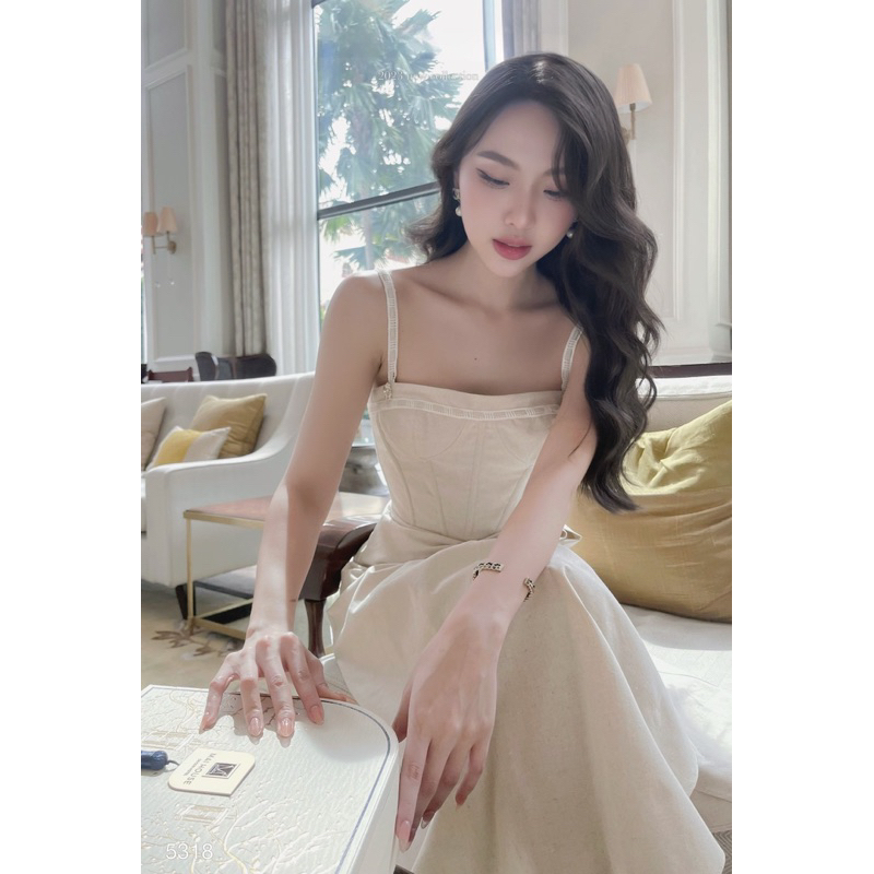 Đầm xoè 2 dây viền ren đắp chéo