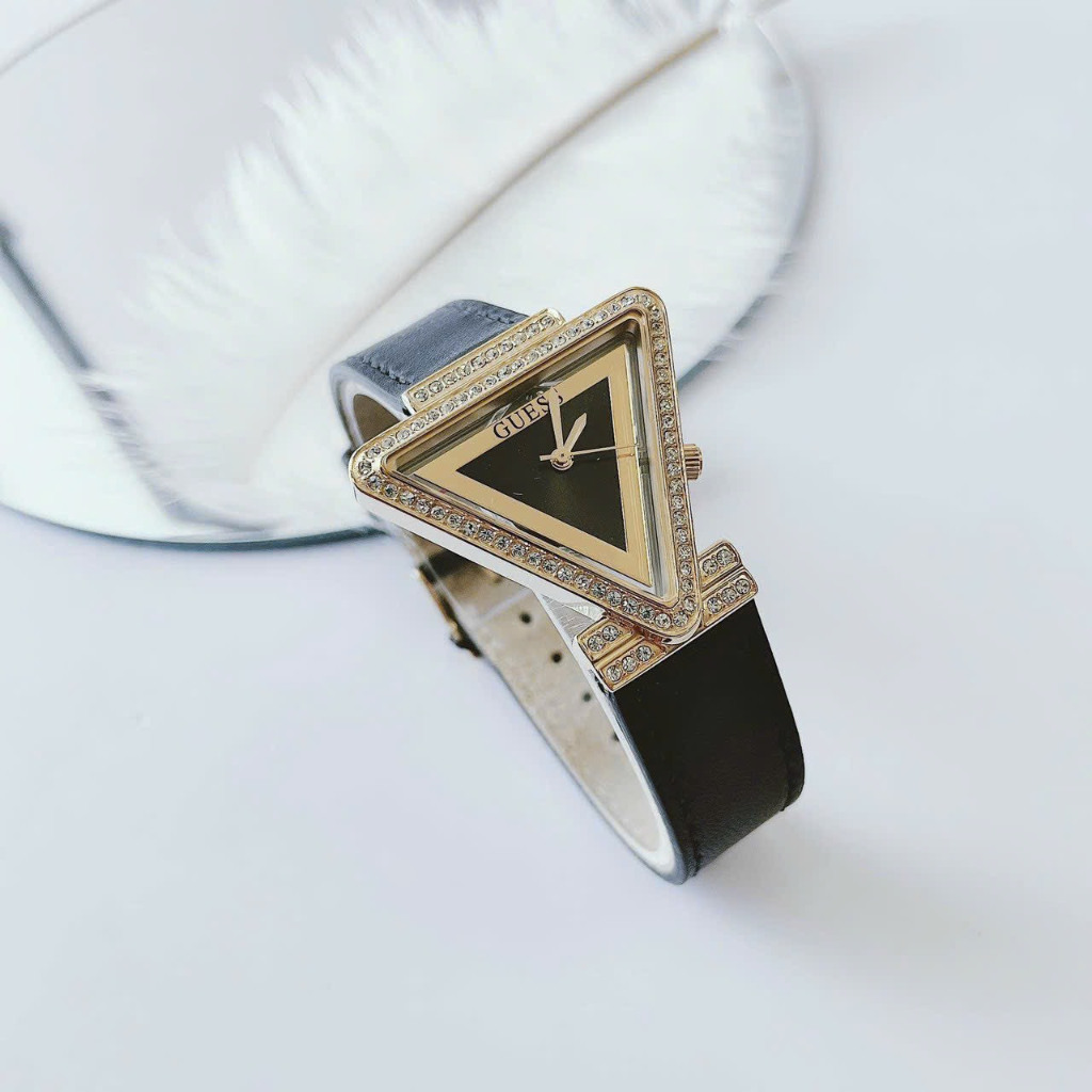 Đồng Hồ Nữ Guess Mặt Tam giác GW0504L3 GW0504L5 Dây Da, Vỏ Đính Hạt - Size 34mm