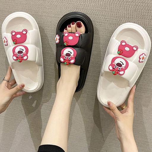 Dép bánh mì nữ gấu dâu chống trơn trượt Form Ôm Tăng 1 Size nhựa PVC bền đẹp siêu nhẹ 3Fashion - 3252