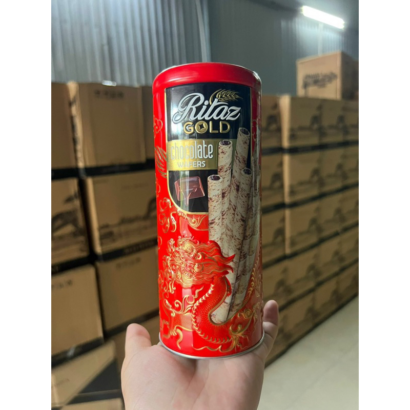 Bánh quế socola Ritaz Gold lon thiếc gói quà tết 2024 siêu đẹp