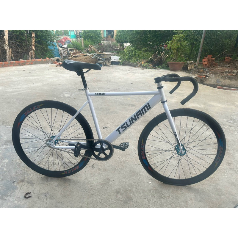 Xe đạp Tsunami