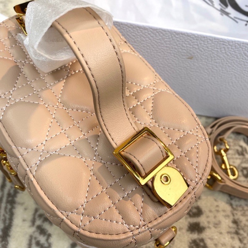 Túi Dior Vanity dáng cốp Small Travel Supper VIP tone hồng thêu sắc nét - Shop Lynh
