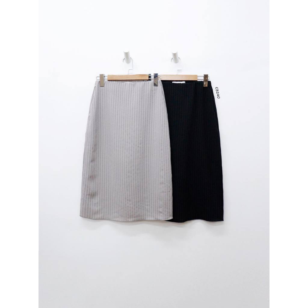 C3240 & c3241 - Chân váy xẻ sau phối sọc dọc