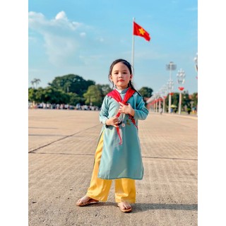 Áo dài lụa xanh thêu hoa bé gái 9-50kg