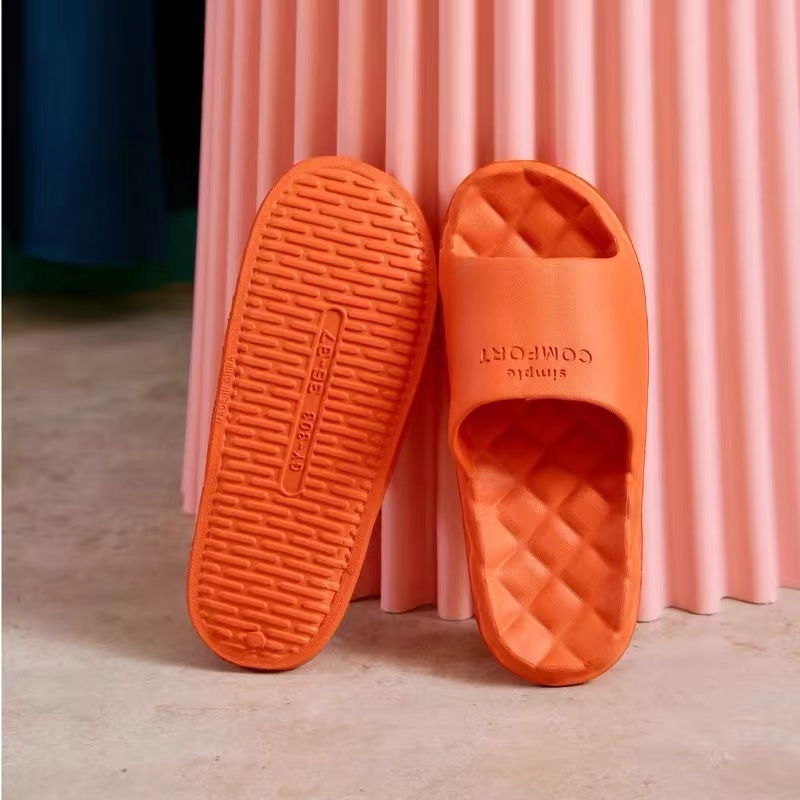 Dép đi trong nhà thích hợp cho gia đình cặp đôi, làm từ chất liệu EVA siêu nhẹ