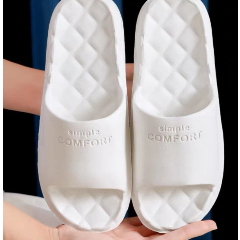 Dép đi trong nhà thích hợp cho gia đình cặp đôi, làm từ chất liệu EVA siêu nhẹ