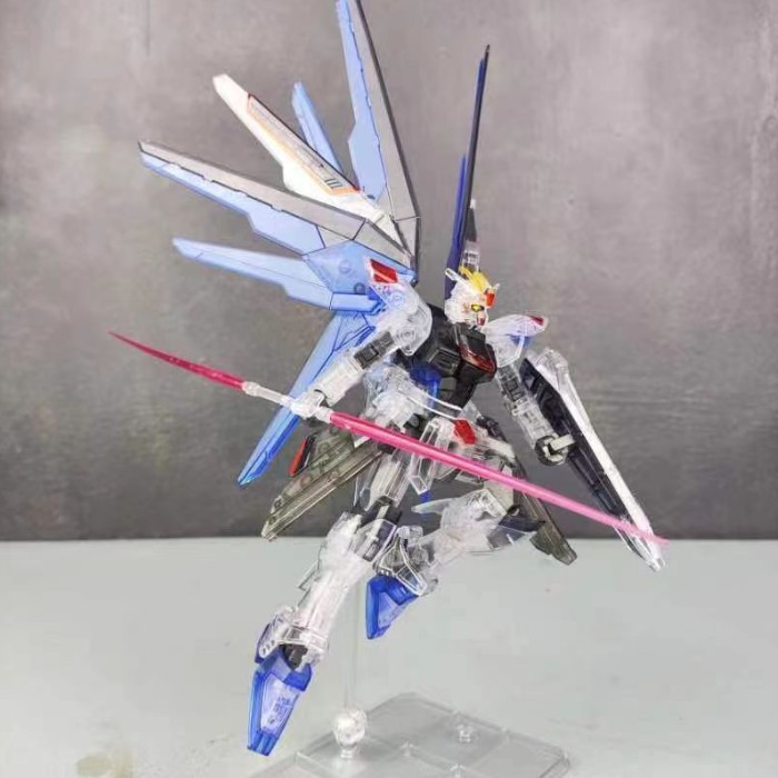 Mô hình khớp Gundam MG Freedom 2.0 Clear Color The Gundam Base Limited loại nhựa trong 1962 5-1