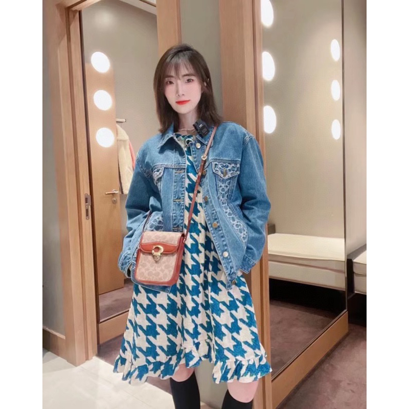 Túi coach tall studio đeo chéo