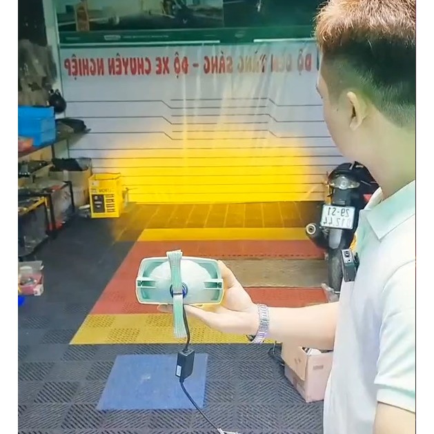 Đèn Pha Bi Cầu BMA Z4 40W/M5/AC.DC Cos Vàng Pha Trắng Lắp Dream , Wave Nhỏ , Fu , AB Thái ....