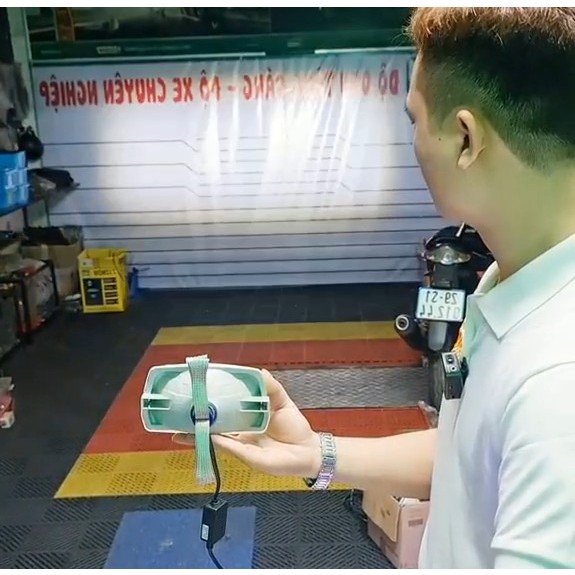 Đèn Pha Bi Cầu BMA Z4 40W/M5/AC.DC Cos Vàng Pha Trắng Lắp Dream , Wave Nhỏ , Fu , AB Thái ....