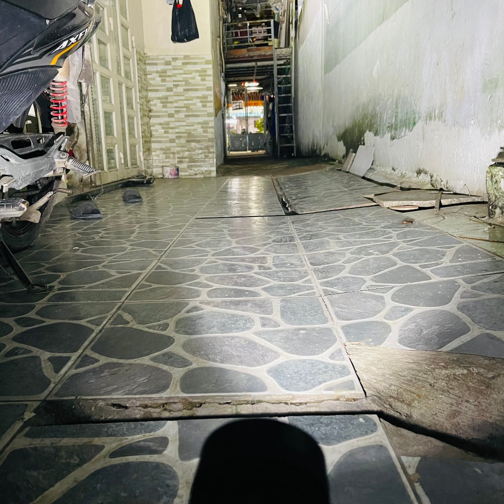 Đèn Trợ Sáng L4X CREE 35W Gắn Nhiều Dòng Xe + Kèm Pass - Ánh Sáng Trắng Siêu Sáng, Gắn Nhiều Vị Trí - BẢO HÀNH 1 NĂM