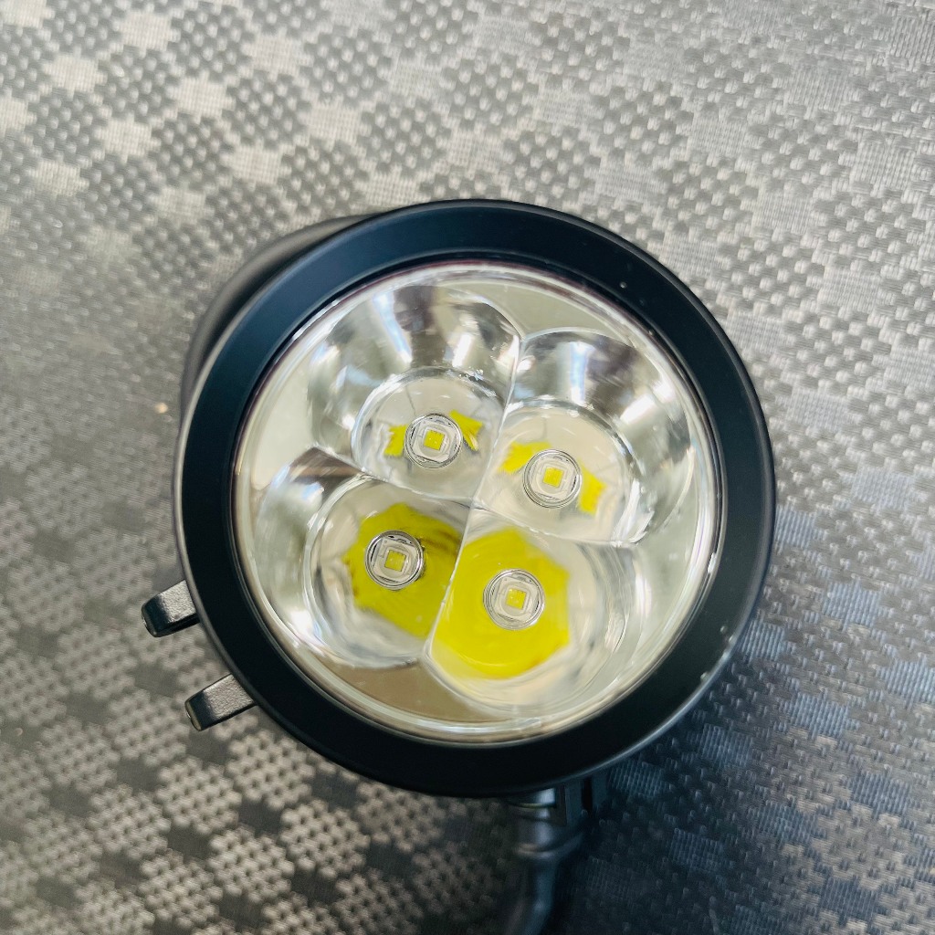 Đèn Trợ Sáng L4X CREE 35W Gắn Nhiều Dòng Xe + Kèm Pass - Ánh Sáng Trắng Siêu Sáng, Gắn Nhiều Vị Trí - BẢO HÀNH 1 NĂM