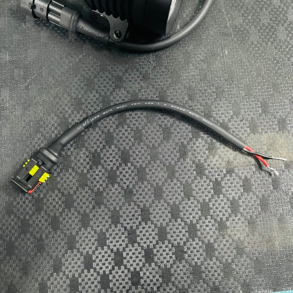 Đèn Trợ Sáng L4X CREE 35W Gắn Nhiều Dòng Xe + Kèm Pass - Ánh Sáng Trắng Siêu Sáng, Gắn Nhiều Vị Trí - BẢO HÀNH 1 NĂM