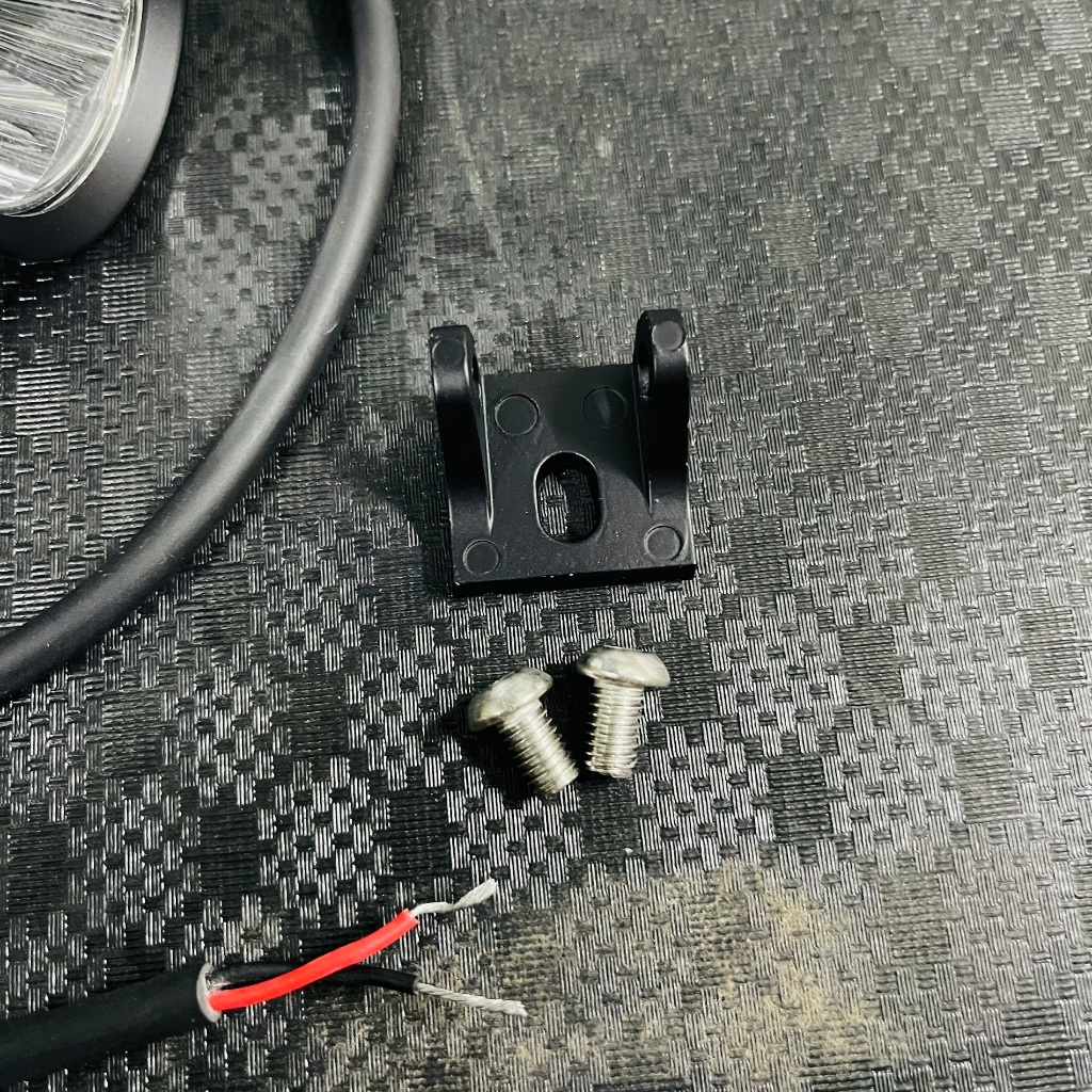 Đèn Trợ Sáng L4X CREE 35W Gắn Nhiều Dòng Xe + Kèm Pass - Ánh Sáng Trắng Siêu Sáng, Gắn Nhiều Vị Trí - BẢO HÀNH 1 NĂM