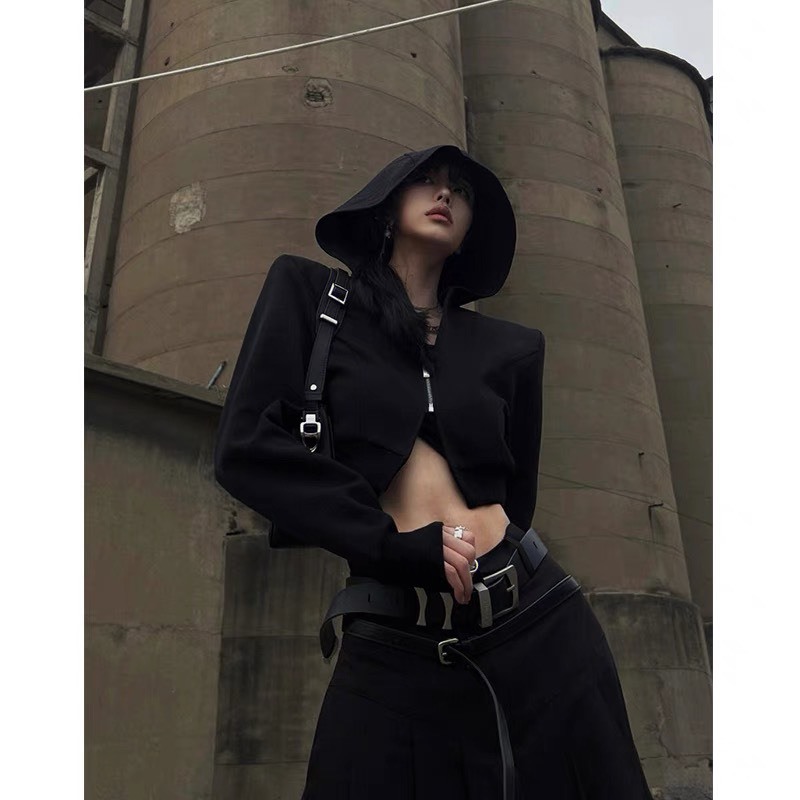 Áo khoác thu đông nữ dài tay độn vai có mũ trùm form crotop siêu cá tính ELWYN EL48